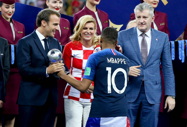 不仅帮助球 不仅帮助球