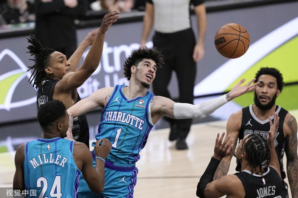 巴萨拥有庞 巴萨拥有庞