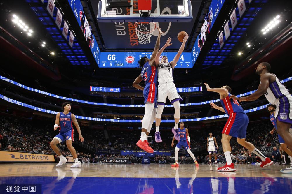 击败密尔沃 击败密尔沃