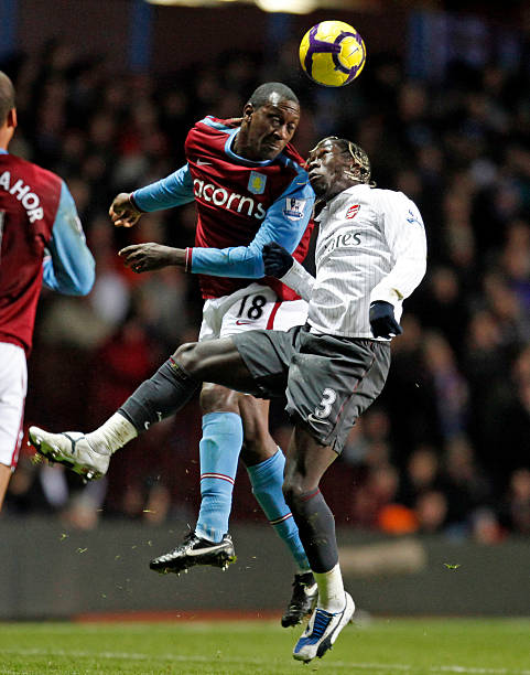 背靠背夺冠 背靠背夺冠