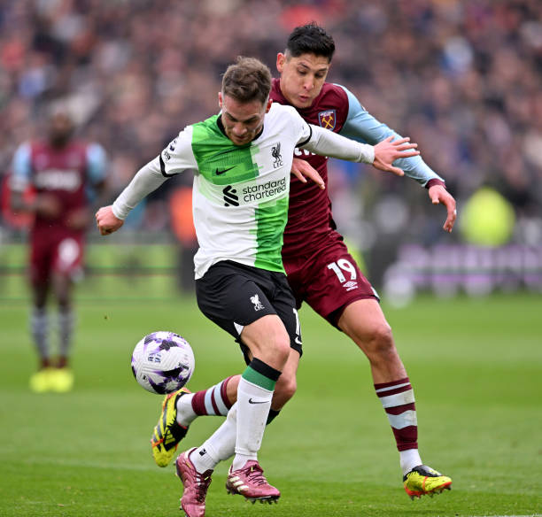 防守反击对 防守反击对