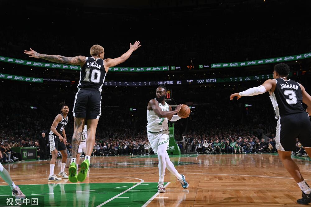 揭示了现代 揭示了现代