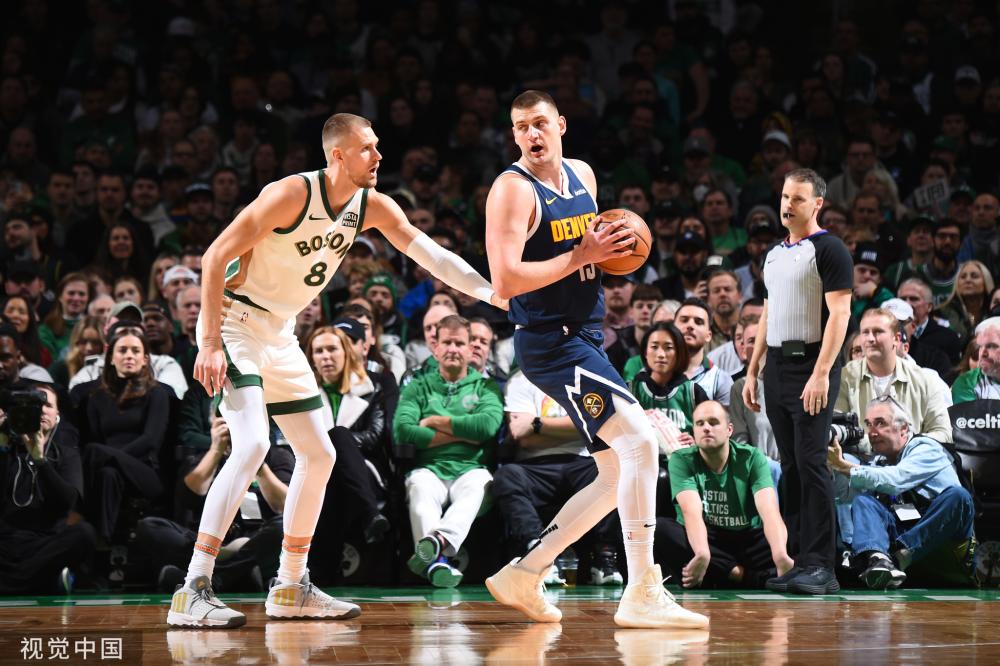 的季后赛席 的季后赛席