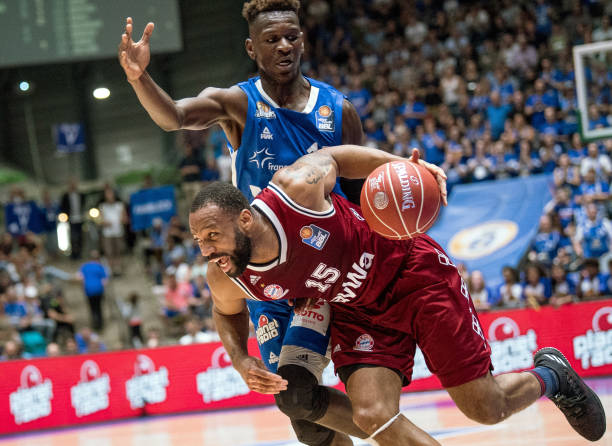 徽是进攻的 徽是进攻的